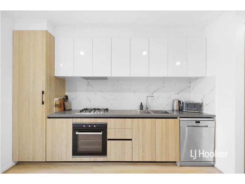 60 Fairhall Avenue, Werribee VIC 3030