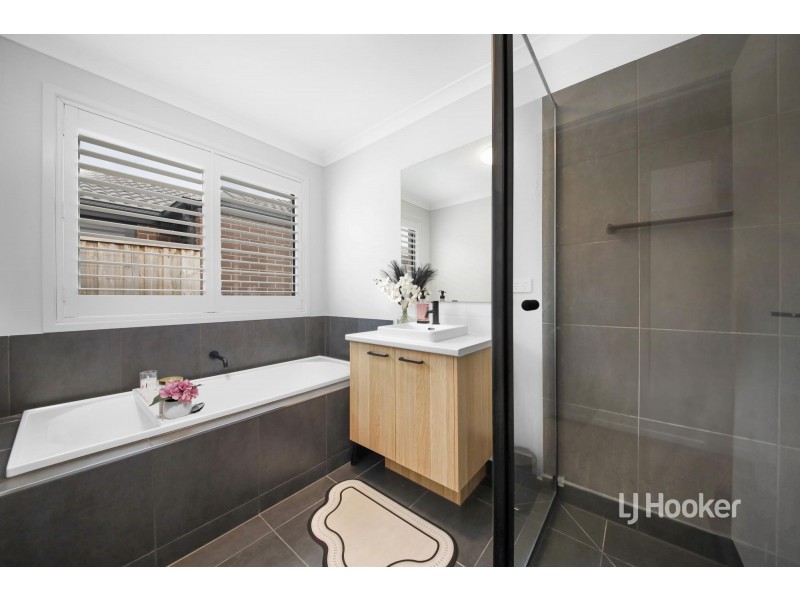 7 Tannum Circuit, Truganina VIC 3029