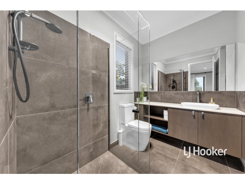 36 Wavertree Crescent, Werribee VIC 3030