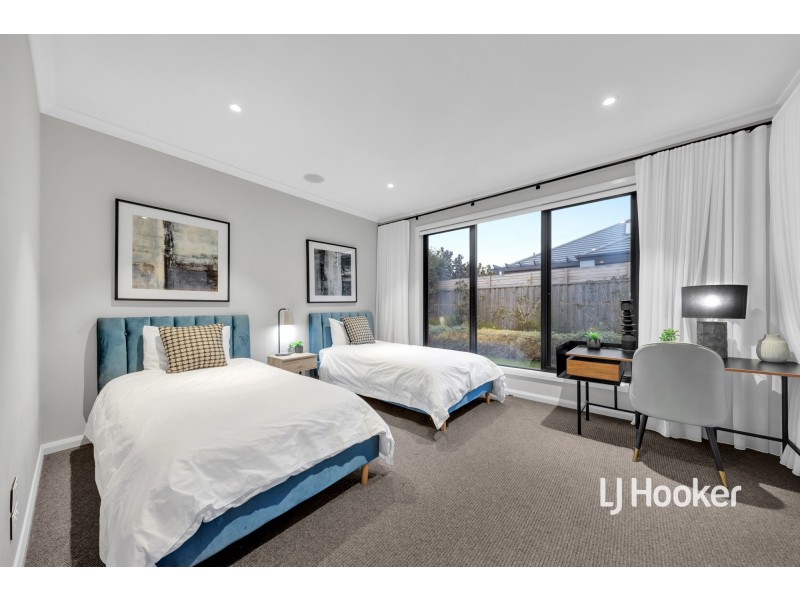 36 Wavertree Crescent, Werribee VIC 3030