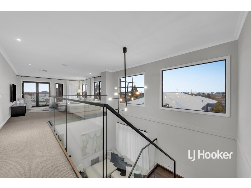 36 Wavertree Crescent, Werribee VIC 3030