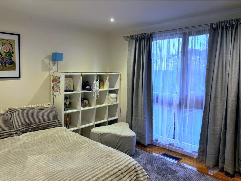 156 Mountain View Parade, Rosanna VIC 3084