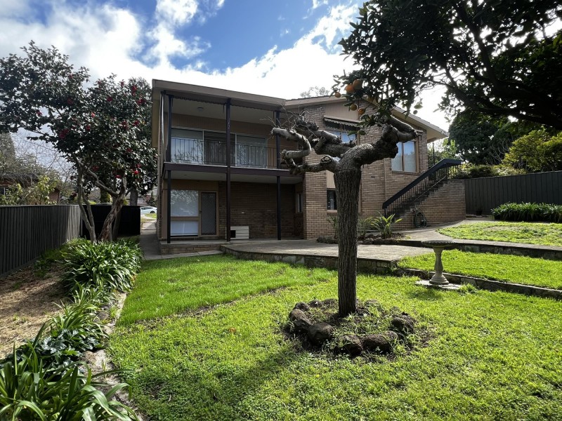 156 Mountain View Parade, Rosanna VIC 3084