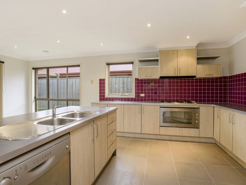 20 Wetlands Boulevard, Williams Landing VIC 3027