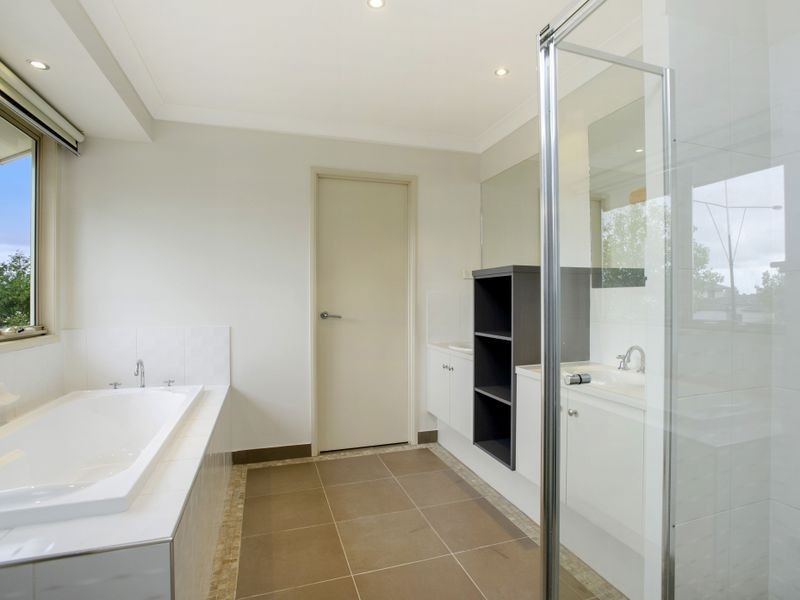 20 Wetlands Boulevard, Williams Landing VIC 3027