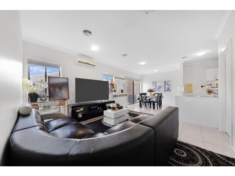 1/29 Loretta Boulevard, Tarneit VIC 3029