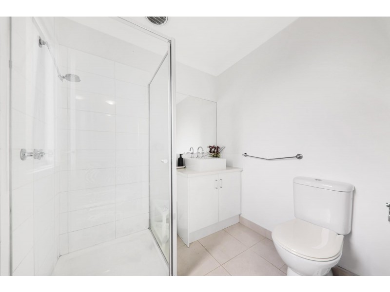 1/29 Loretta Boulevard, Tarneit VIC 3029