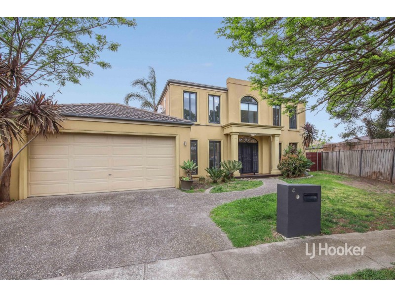 4 Violet Way, Point Cook VIC 3030