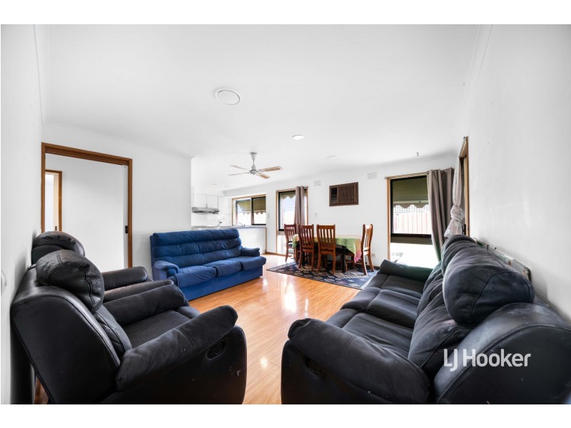 2 McKellar Avenue, Hoppers Crossing VIC 3029