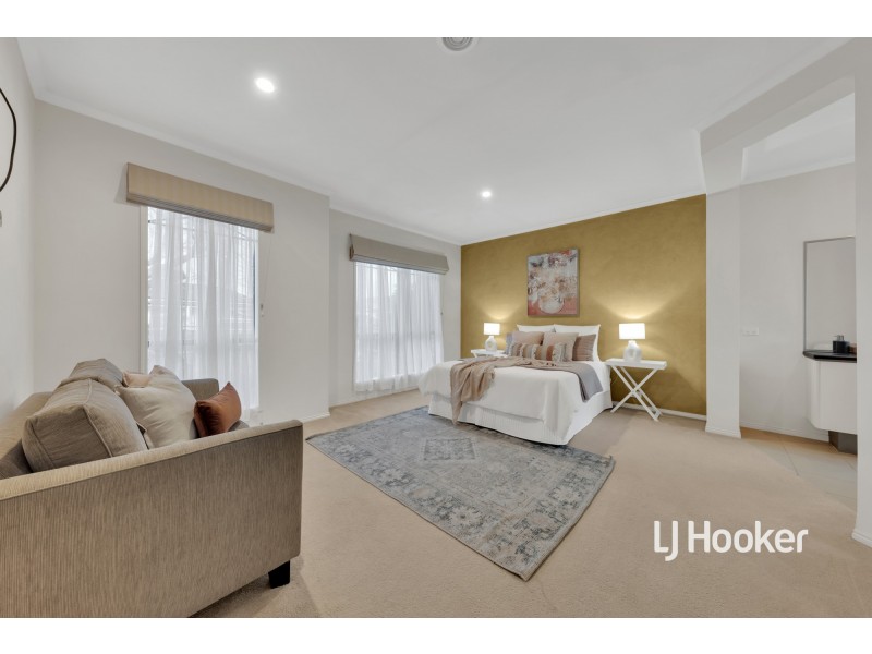 5 Dorrington Street, Point Cook VIC 3030