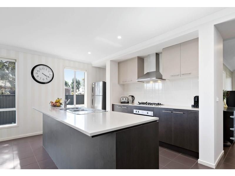 59 Breasley Parkway, Point Cook VIC 3030