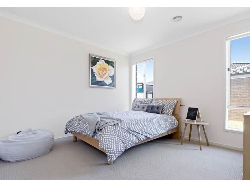 59 Breasley Parkway, Point Cook VIC 3030