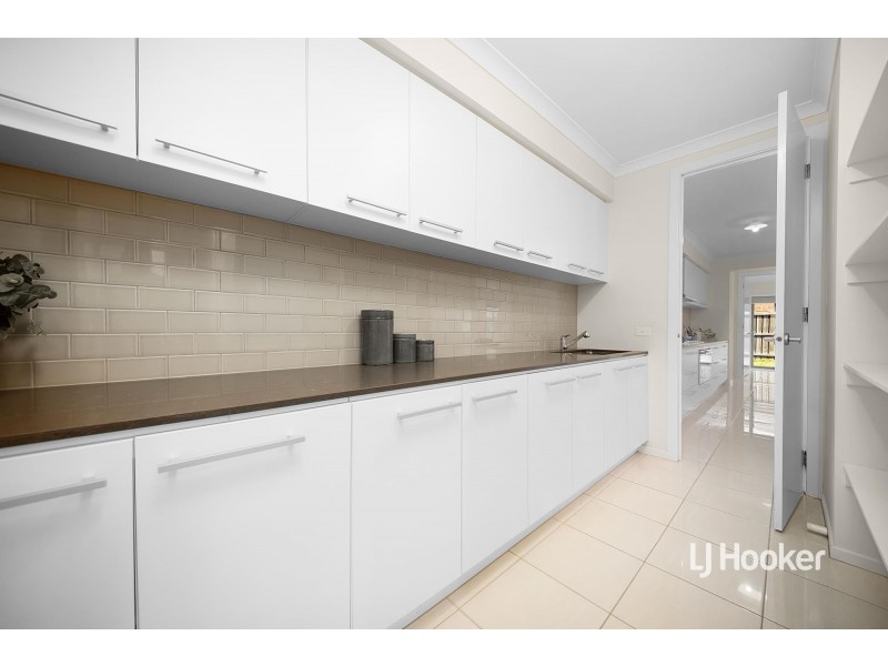 9 Corboy Close, Point Cook VIC 3030