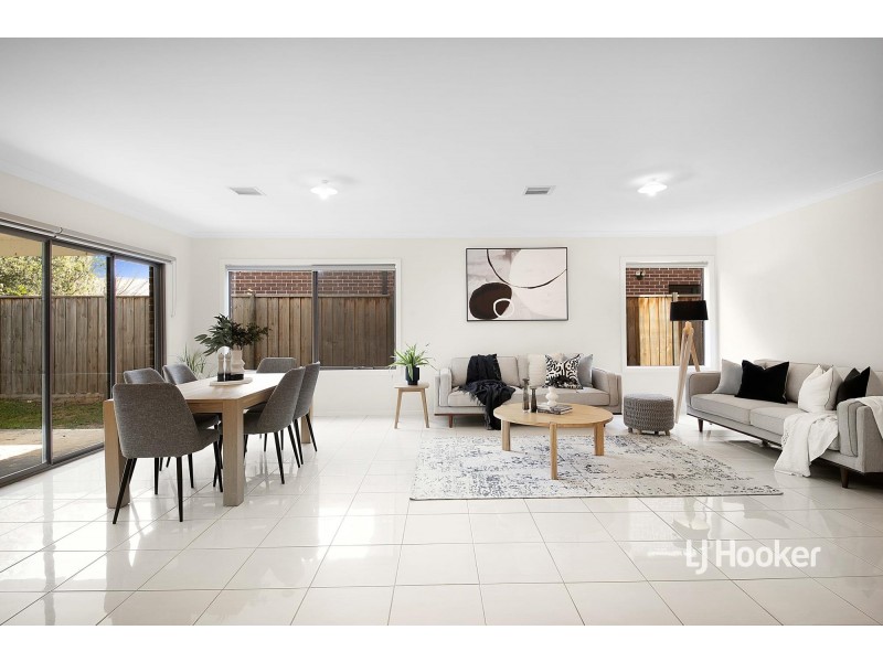 9 Corboy Close, Point Cook VIC 3030