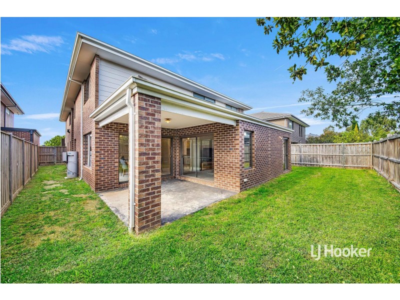 9 Corboy Close, Point Cook VIC 3030