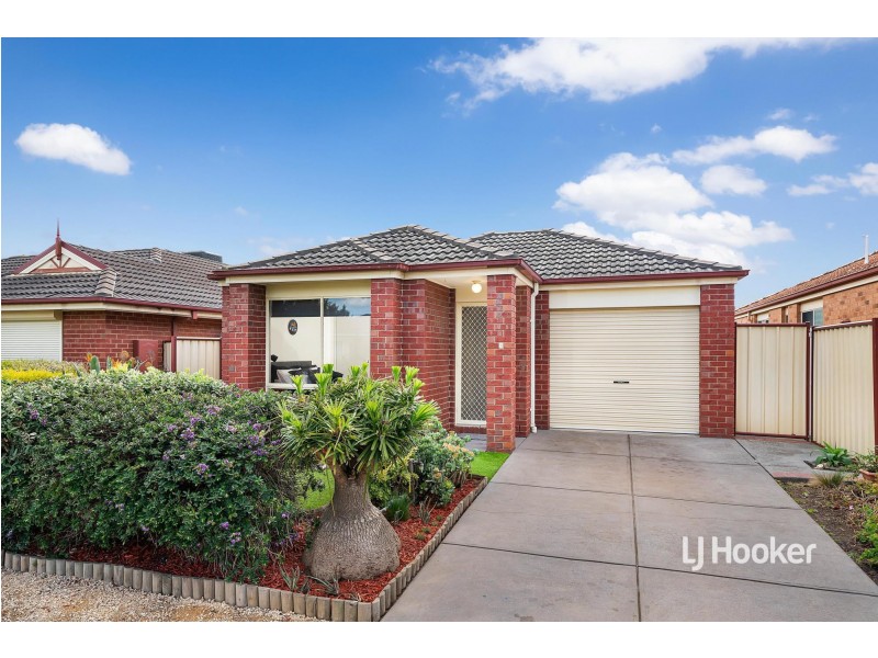 3 Pelham Crescent, Wyndham Vale VIC 3024