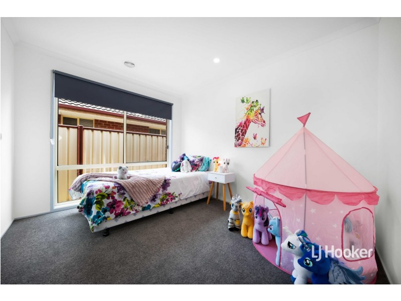 3 Pelham Crescent, Wyndham Vale VIC 3024