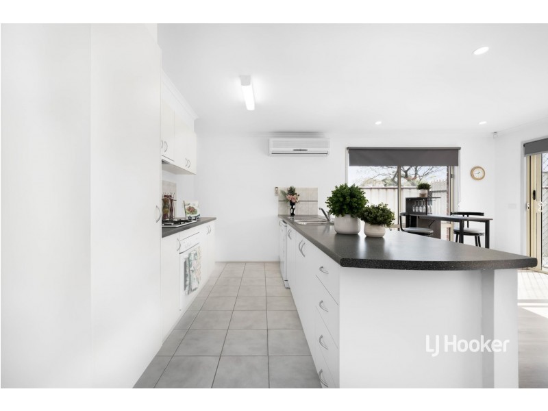 3 Pelham Crescent, Wyndham Vale VIC 3024