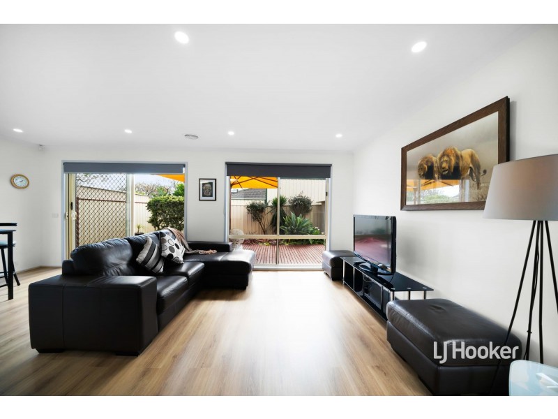 3 Pelham Crescent, Wyndham Vale VIC 3024