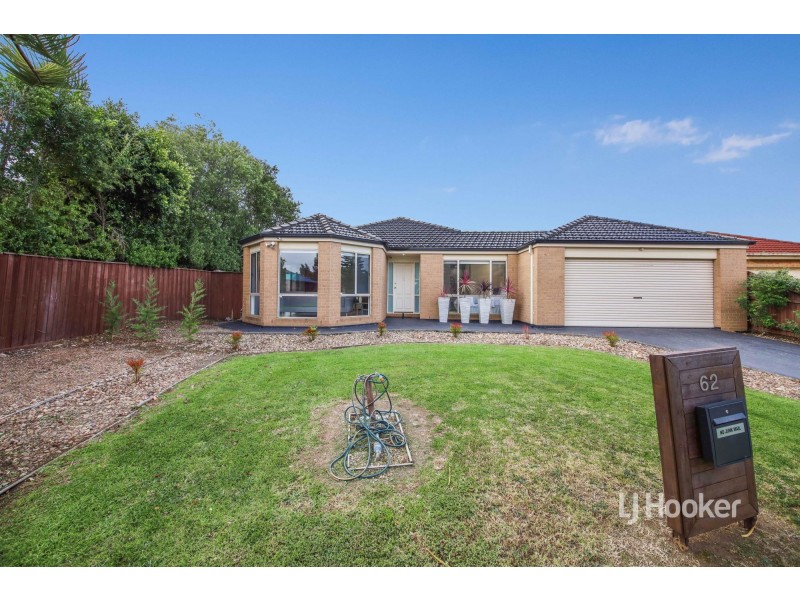62 Shaftsbury Boulevard, Point Cook VIC 3030