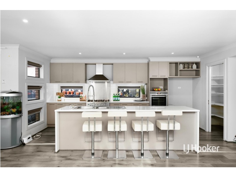 12 Urban Drive, Williams Landing VIC 3027