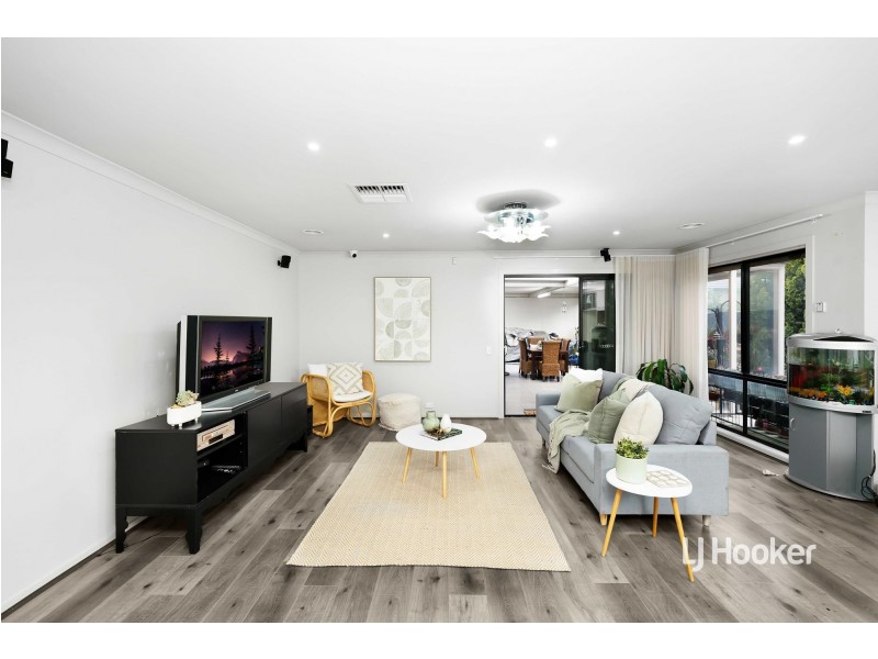 12 Urban Drive, Williams Landing VIC 3027