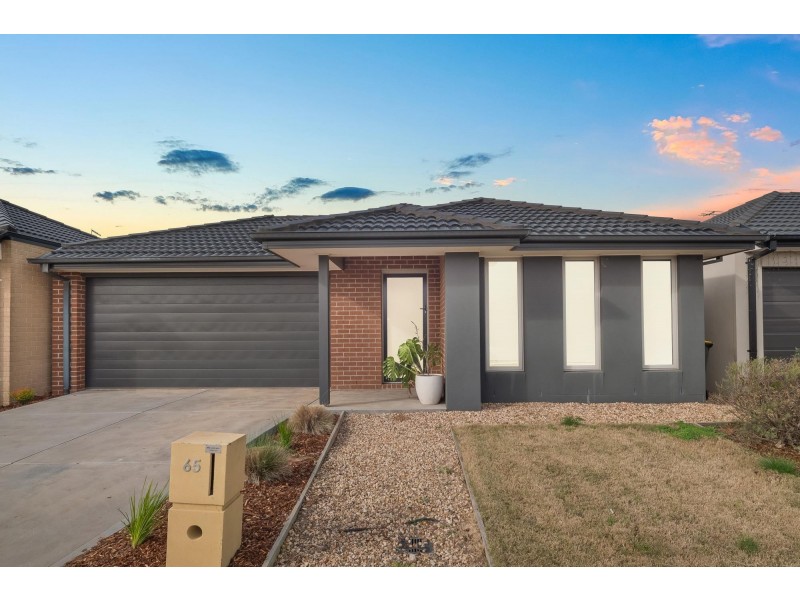 65 Grandvista  Boulevard, Werribee VIC 3030