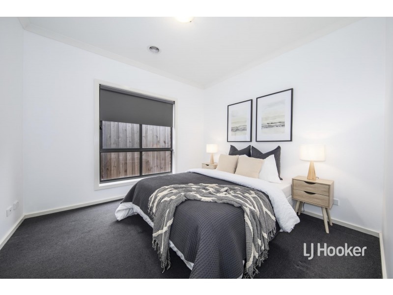 78 Kingsford Drive, Point Cook VIC 3030