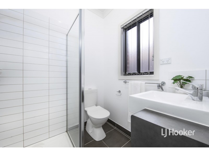 78 Kingsford Drive, Point Cook VIC 3030