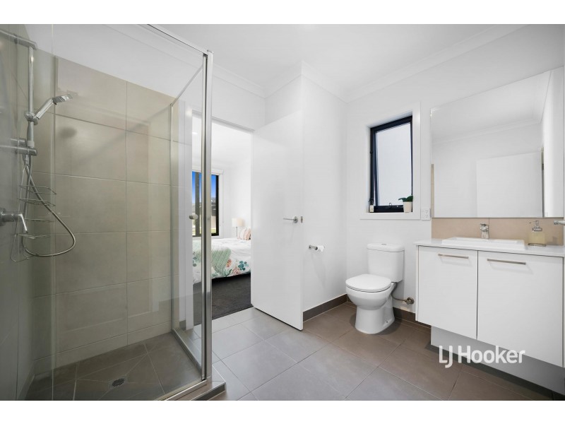 30 Kittyhawk Road, Point Cook VIC 3030