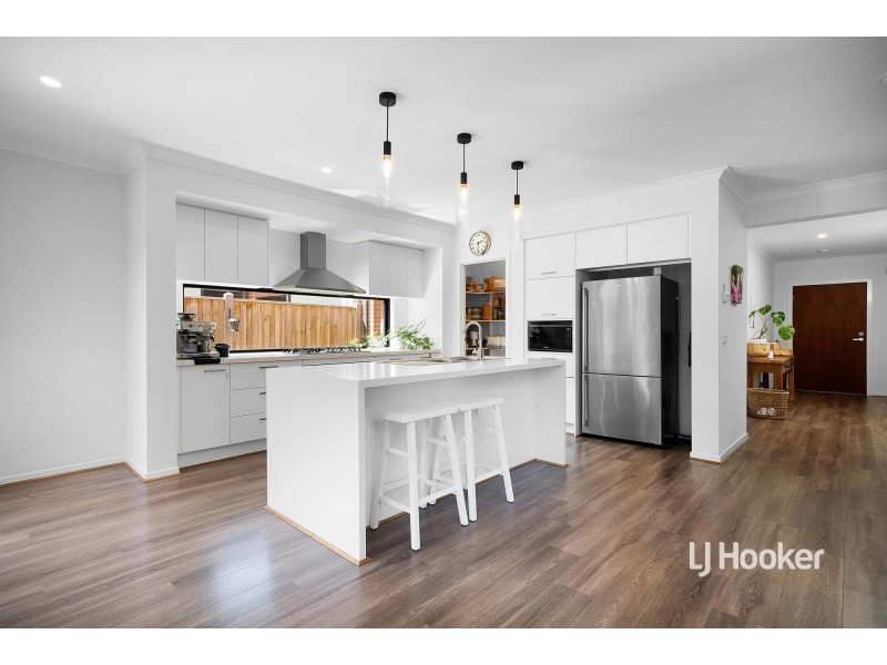 30 Kittyhawk Road, Point Cook VIC 3030
