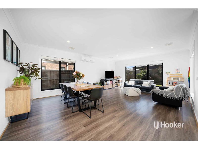 30 Kittyhawk Road, Point Cook VIC 3030
