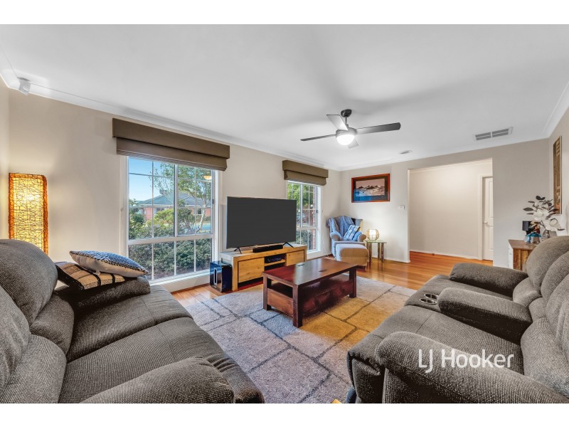 22 Lancaster Drive, Point Cook VIC 3030