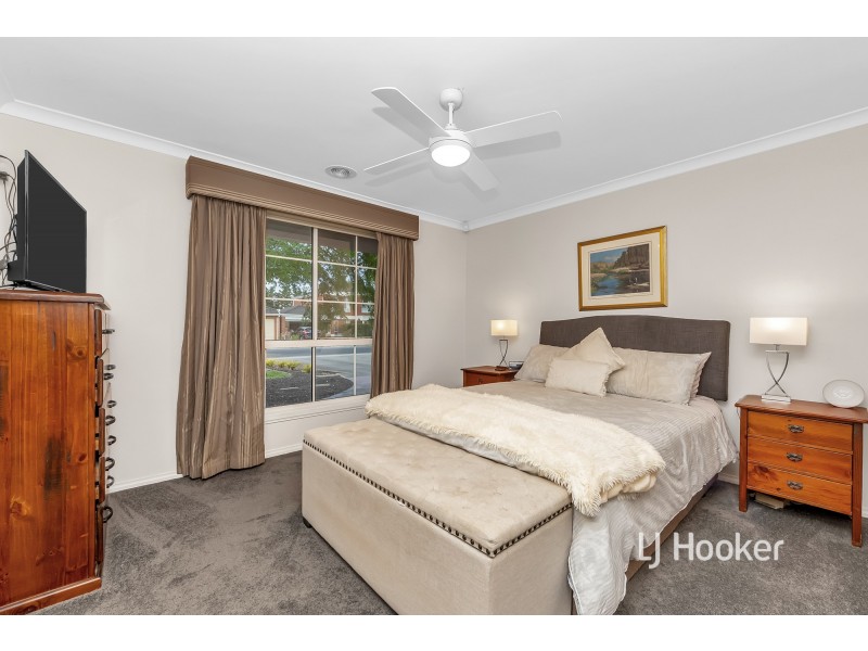 22 Lancaster Drive, Point Cook VIC 3030