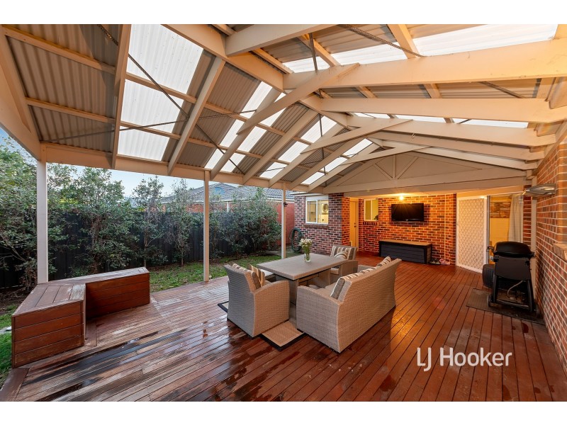 22 Lancaster Drive, Point Cook VIC 3030