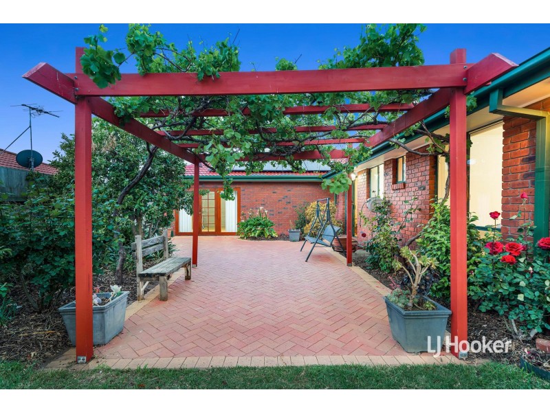 67 Canonbury Circle, Seabrook VIC 3028