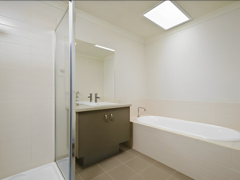 24 Prominence Boulevard, Tarneit VIC 3029