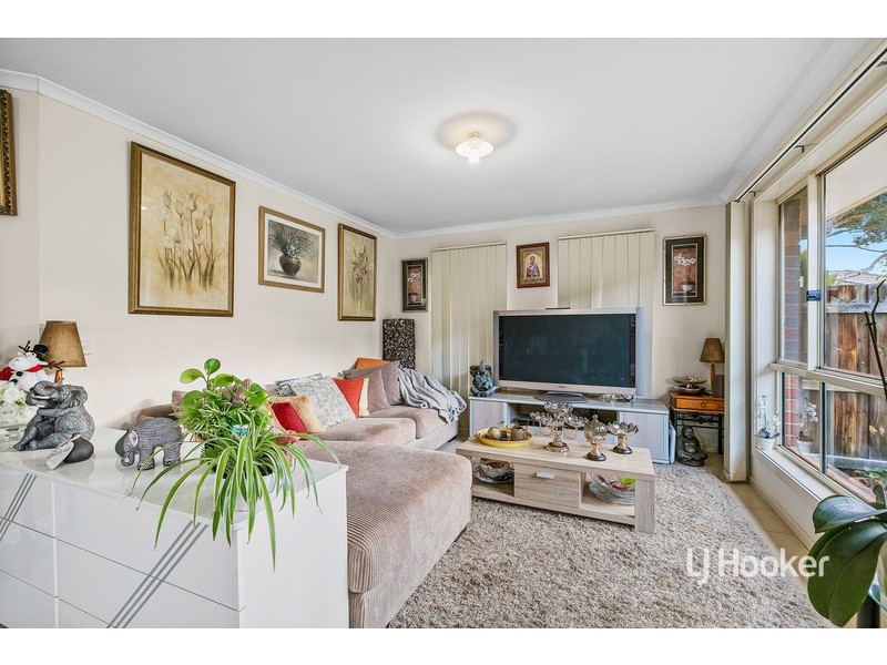 1/2 Cooper Street, Hoppers Crossing VIC 3029