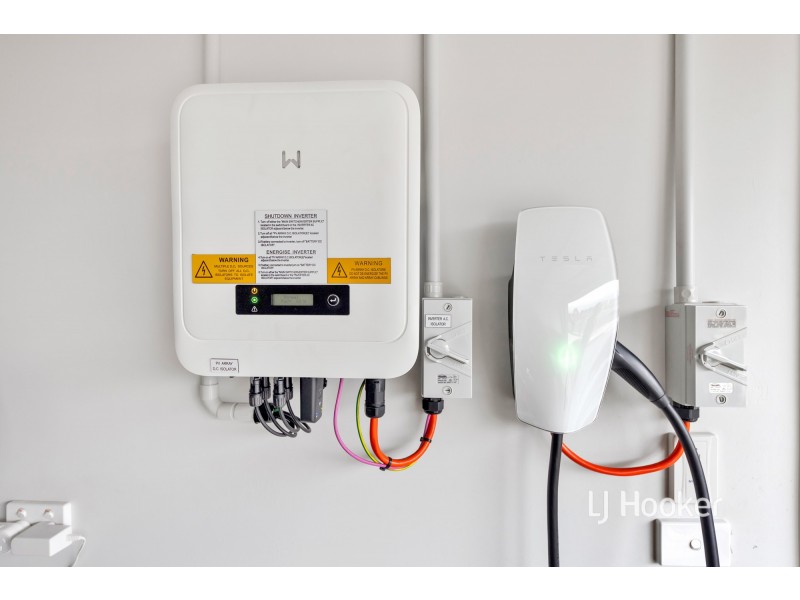 27 Creston Street, Point Cook VIC 3030