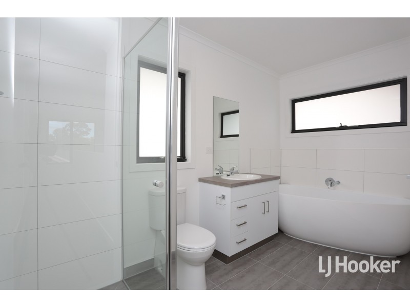 1/1 Silvan Court, Werribee VIC 3030