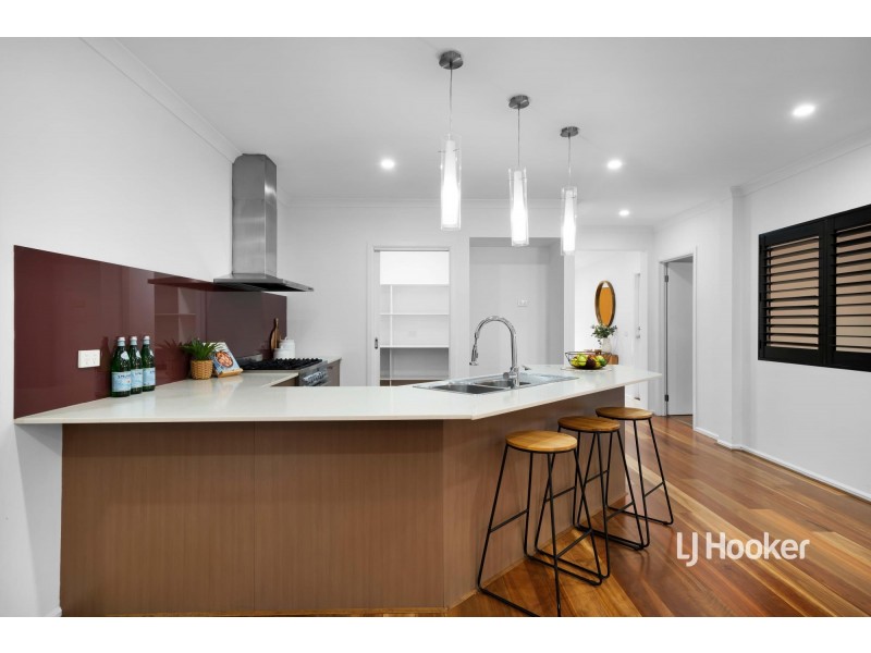 61 Florey Avenue, Point Cook VIC 3030