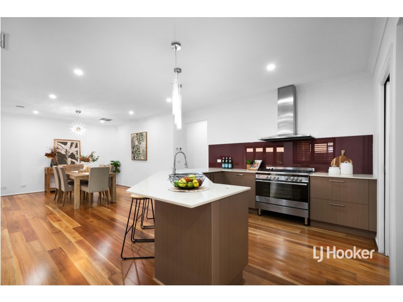 61 Florey Avenue, Point Cook VIC 3030
