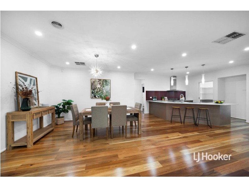 61 Florey Avenue, Point Cook VIC 3030