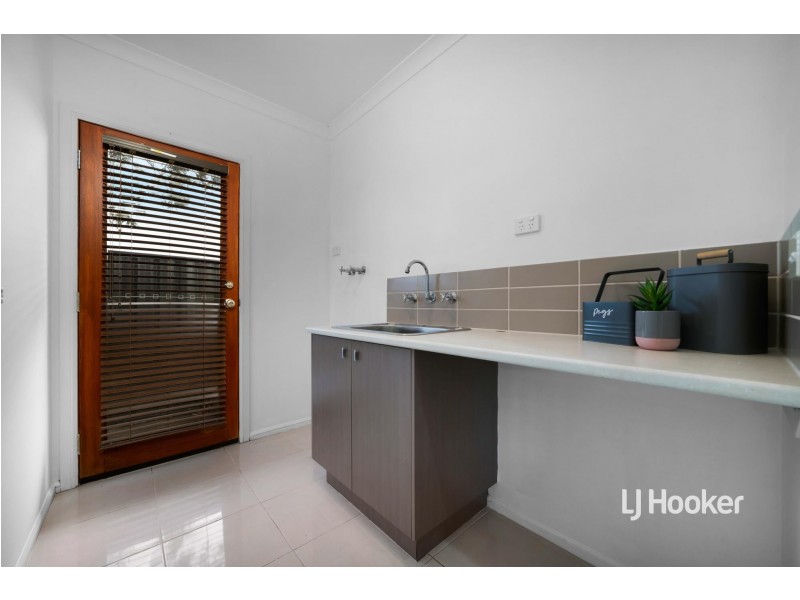 61 Florey Avenue, Point Cook VIC 3030