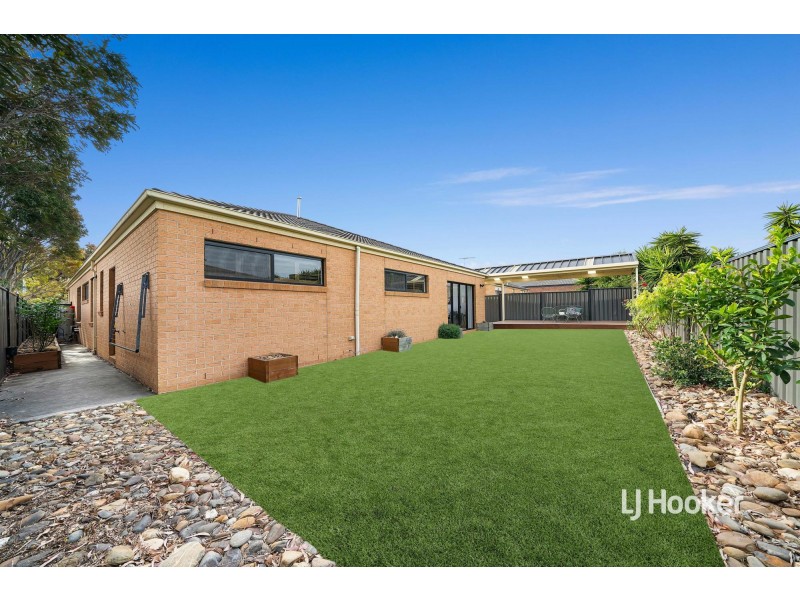 61 Florey Avenue, Point Cook VIC 3030