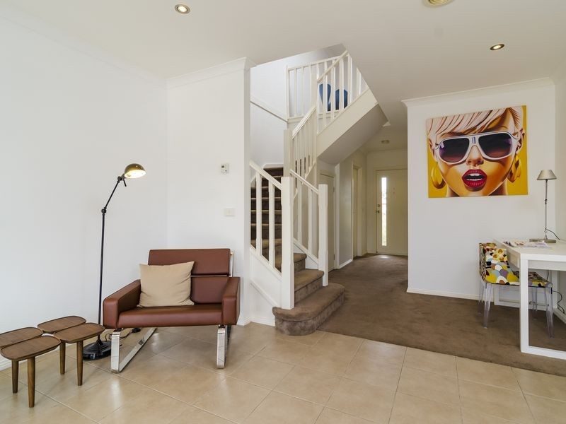 11 Swamphen Drive, Williams Landing VIC 3027