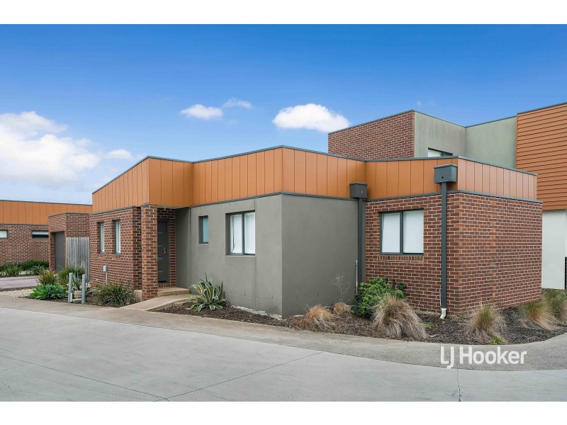 4/4 Nepean Court, Wyndham Vale VIC 3024