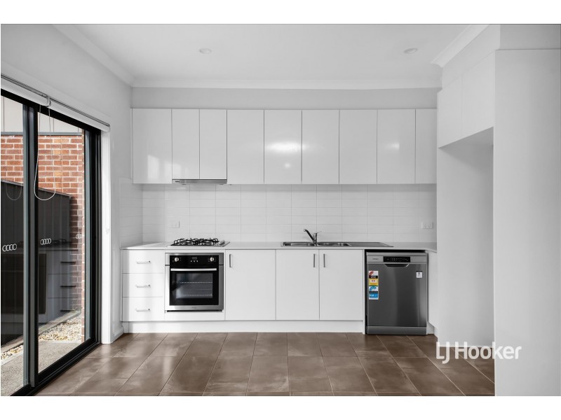 4/4 Nepean Court, Wyndham Vale VIC 3024