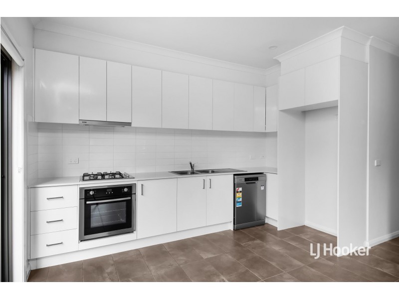 4/4 Nepean Court, Wyndham Vale VIC 3024