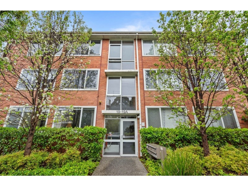 23/19a Ellesmere Road, Windsor VIC 3181